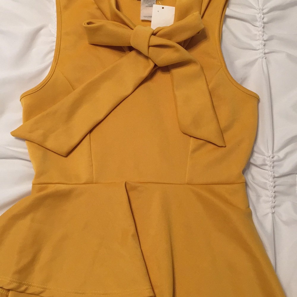 Yellow gold dress